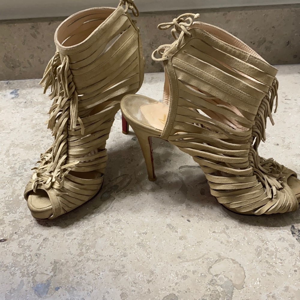 Authentic Christian Louboutin Deva 120 Suede